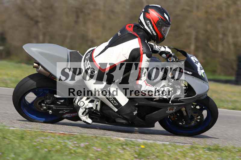 /Archiv-2023/06 10.04.2023 Moto Club Anneau du Rhin/Blanc-Novice/132